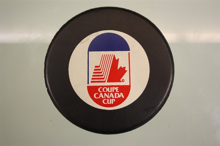 Canada Cup Unsigned Souvenir Puck