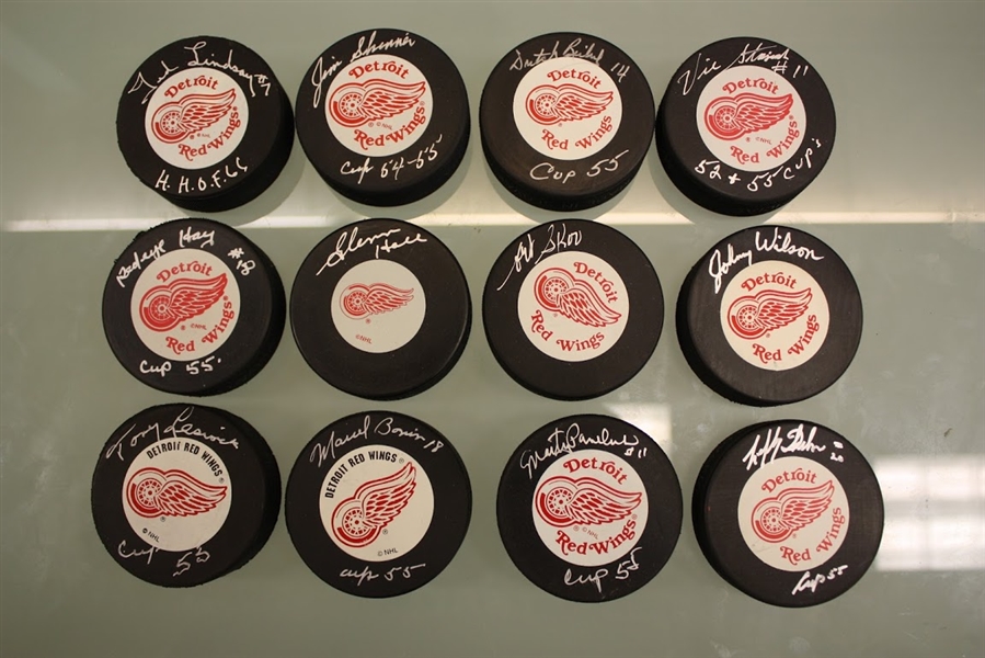 Detroit Red Wings 1955 Cup Lot of 12 Autographed Pucks (B)