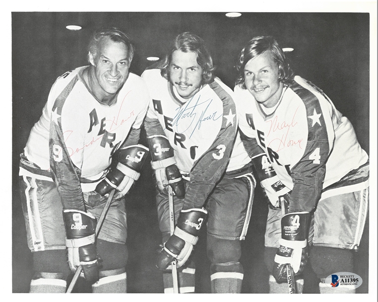 Gordie, Mark and Marty Howe Autographed 8x10 Photo