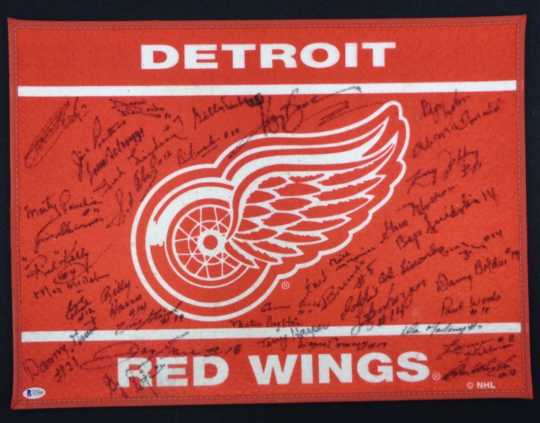 Red Wings Welcome Mat Signed by 38 Players