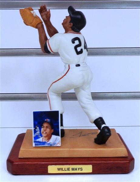 Willie Mays Sports Impressions 10" Figurine (Unsigned)