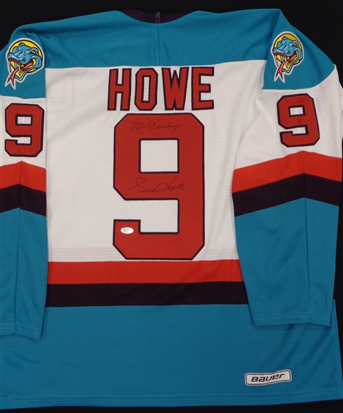 Gordie Howe Signed Detroit Vipers Jersey