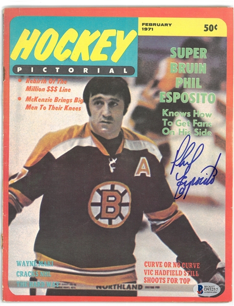 Phil Esposito Autographed 1971 Hockey Pictorial Magazine