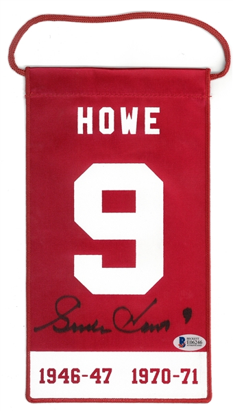 Gordie Howe Autographed Mini Banner