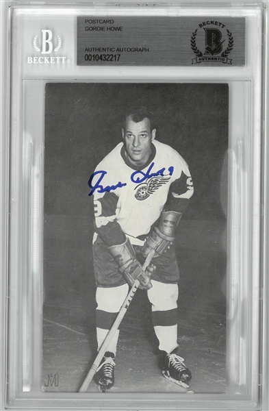 Gordie Howe Autographed Postcard