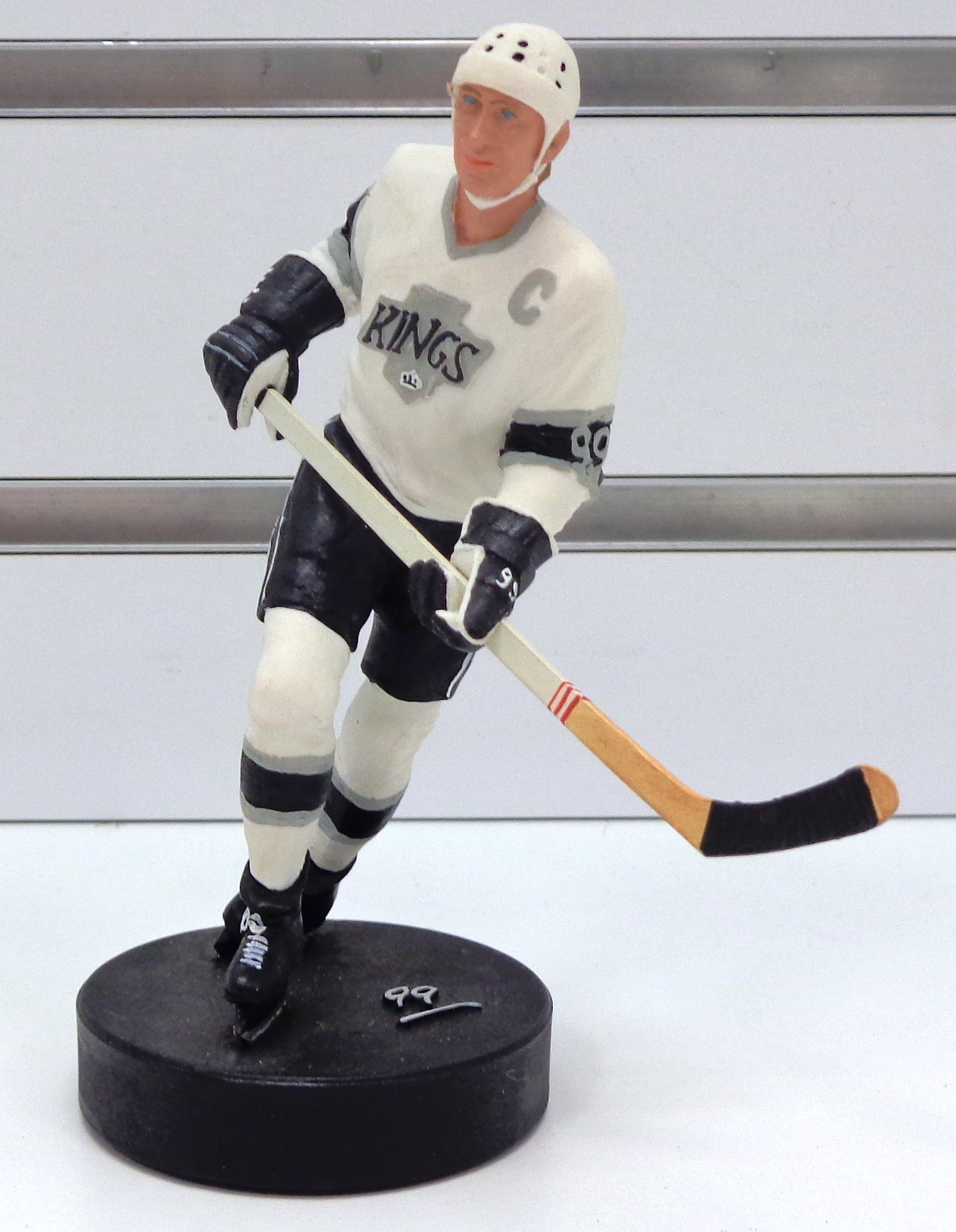 wayne gretzky figurine oilers