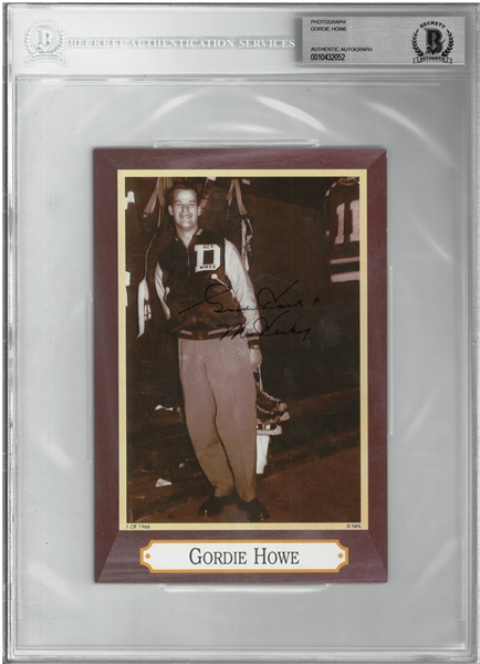 Gordie Howe Autographed 5x7 Card