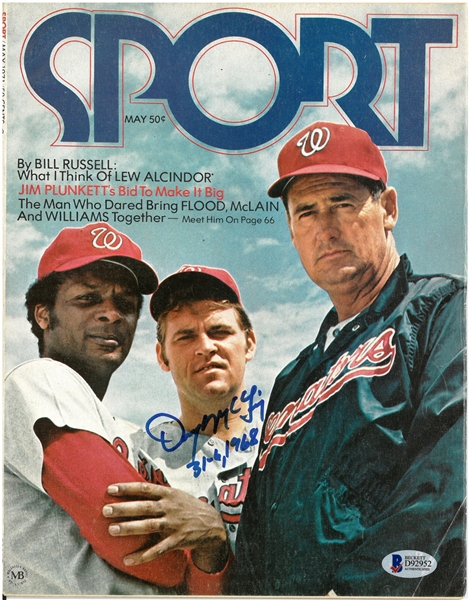 Denny McLain Autographed 1971 Sport Magazine