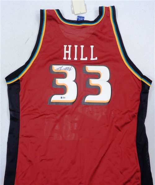 Grant Hill Autographed Pistons Jersey