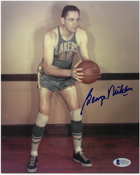 George Mikan Autographed 8x10 Photo