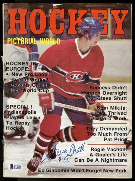 Steve Shutt Autographed 1977 Hockey Pictorial-World