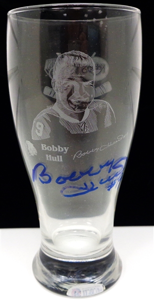 Bobby Hull Autographed Etched Pint Glass