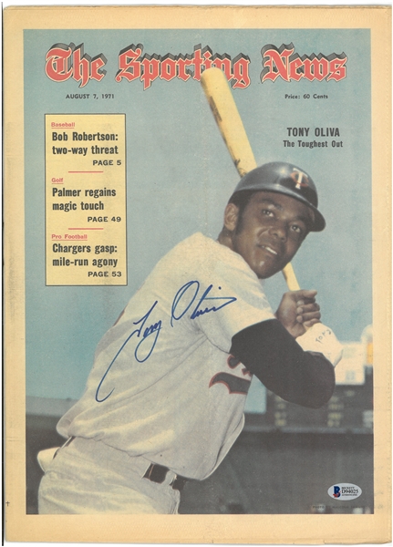 Tony Oliva Autographed 1971 Sporting News