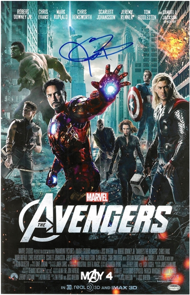 Jeremy Renner Signed The Avengers 11x17 Movie Poster