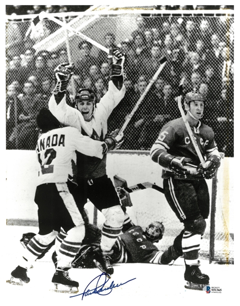 Paul Henderson Autographed 11x14 1972 Canada Goal