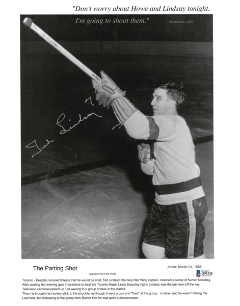 Ted Lindsay Autographed 11x14 Photo "The Parting Shot"