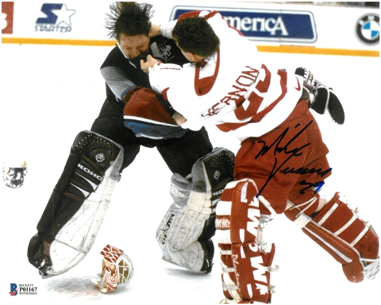 Mike Vernon Autographed 8x10 Photo - Roy Fight
