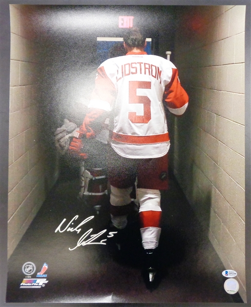 Nick Lidstrom Autographed 16x20 Walking Off Photo
