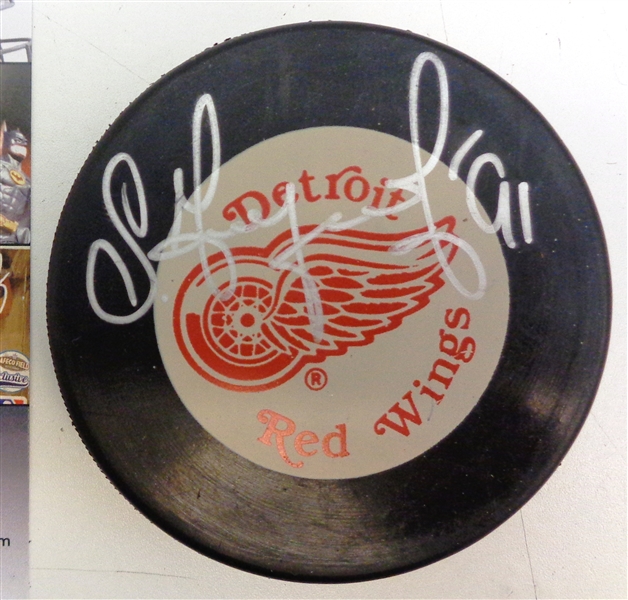 Sergei Fedorov Autographed Red Wings Puck