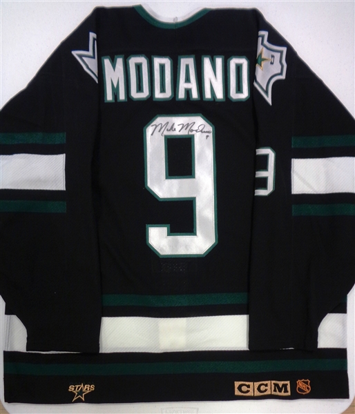Mike Modano Autographed 1999 Dallas Stars Jersey