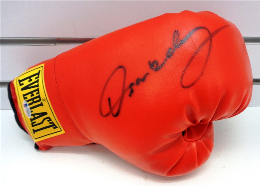 Oscar De La Hoya Autographed Boxing Glove