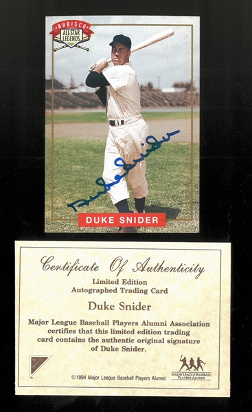 Duke Snider Autographed 1994 Nabisco Card