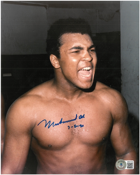 Muhammad Ali Autographed 8x10 Photo Dated 7-8-90