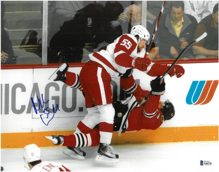 Nicklas Kronwall Autographed 11x14