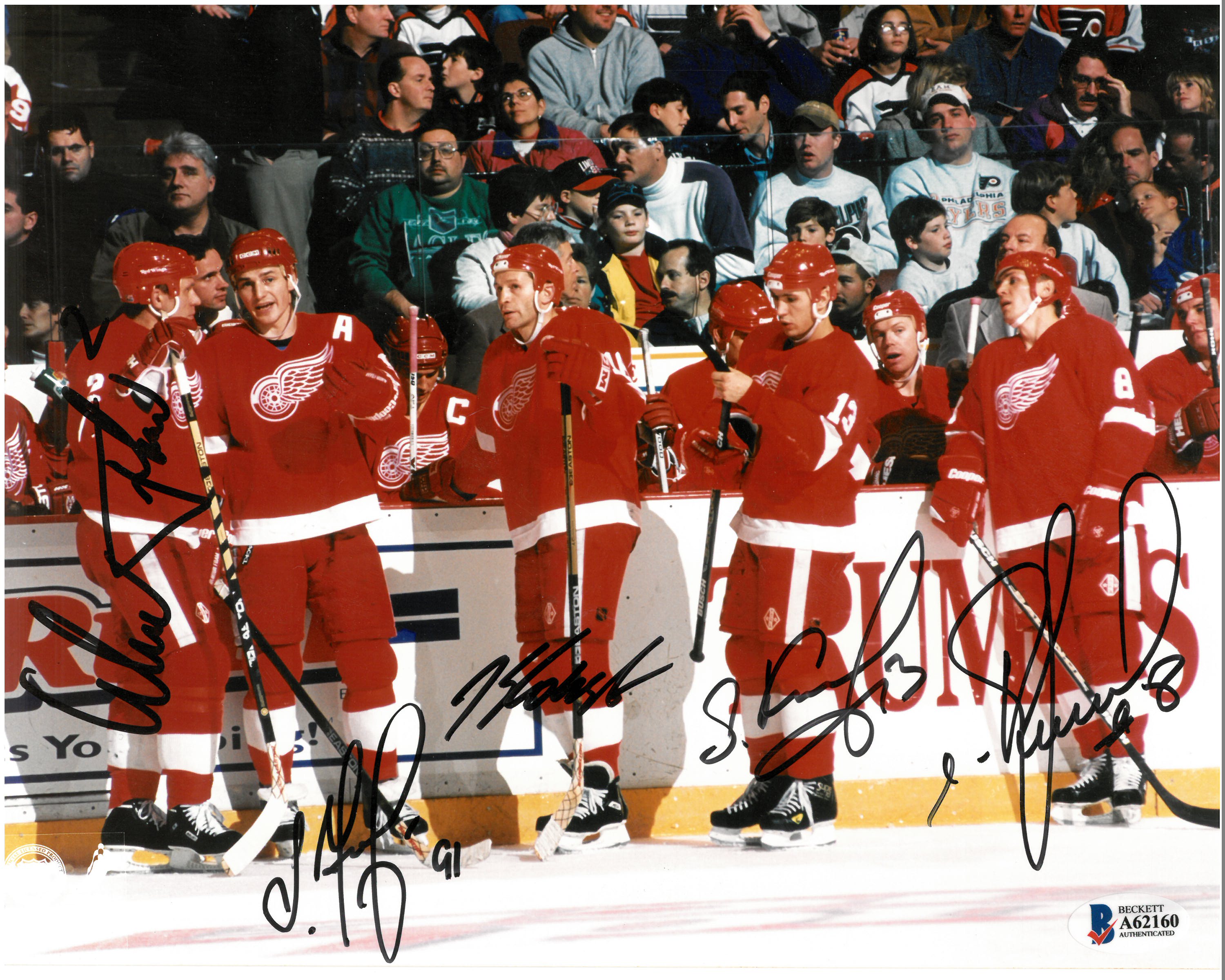 1953/54 DETROIT RED WINGS TEAM SIGNED 11X14 COLOR PHOTO - 11 AUTOGRAPHS at  's Sports Collectibles Store