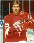 Steve Yzerman Autographed 8x10 Photo