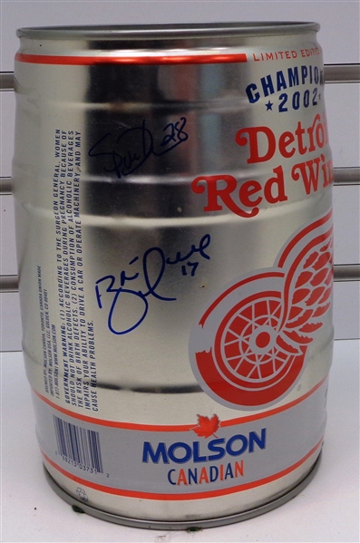 Red Wings 2002 Cup Mini Keg Signed by Yzerman, Hull, Hasek & Duchesne