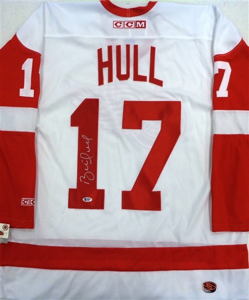 Brett Hull Autographed Red Wings Jersey