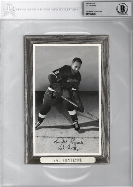 Val Fonteyne Autographed Bee Hive 5x8 Photo Card