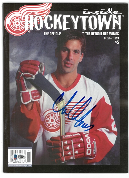 Chris Chelios Autographed Red Wings Magazine