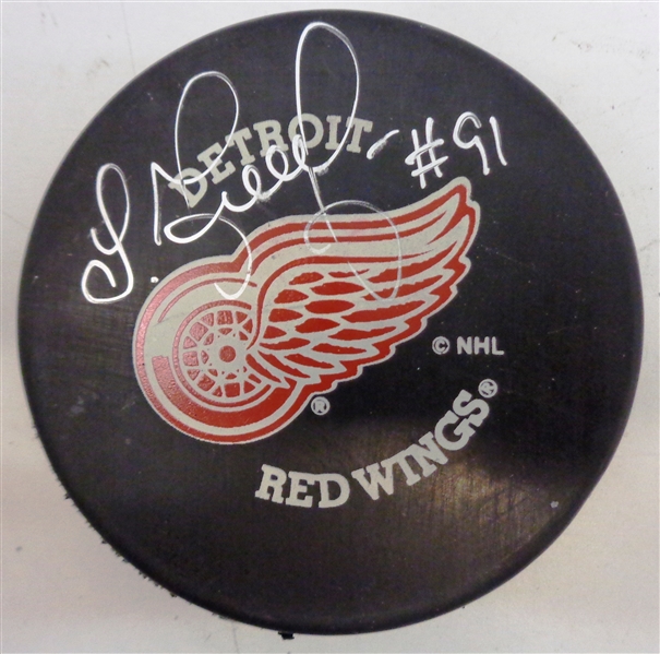 Sergei Fedorov Autographed Red Wings Puck