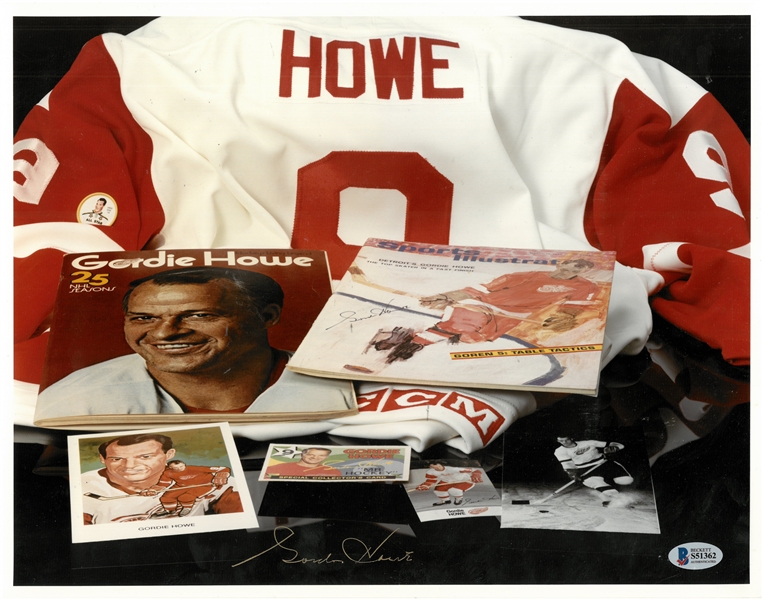 Gordie Howe Autographed 8x10 Collage