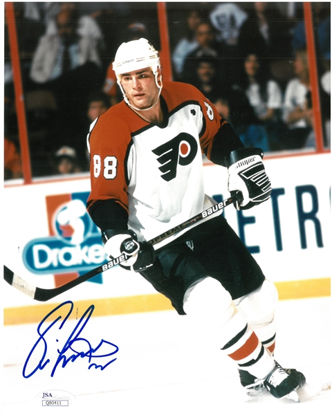 Eric Lindros Autographed 8x10 Photo