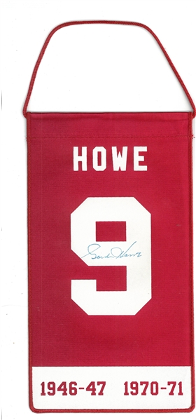 Gordie Howe Autographed 5.5x10 Mini Retirement Banner