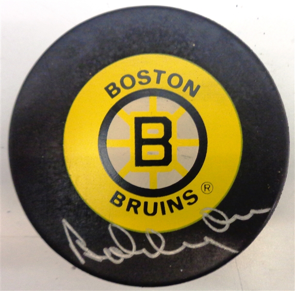 Bobby Orr Autographed Bruins Puck