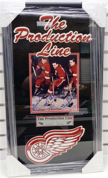 Production Line Autographed Framed 8x10 Photo Howe/Lindsay/Abel