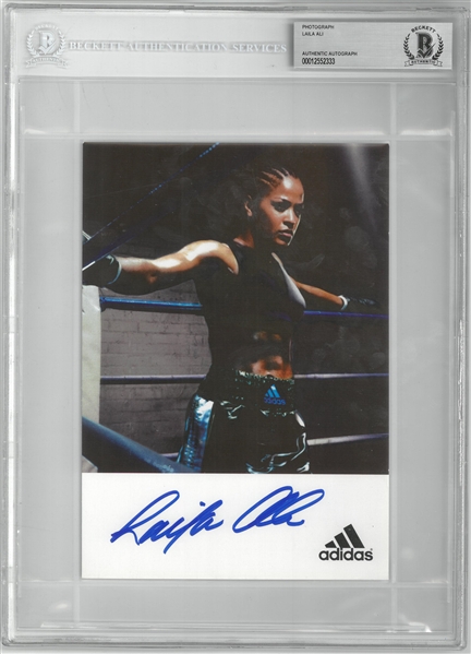 Laila Ali Autographed 5x7 Photo