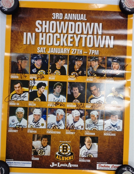 Boston Bruins Showdown in Motown Team Signed 18x24 Poster