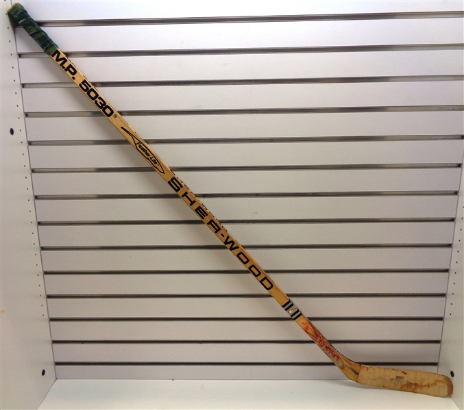 Dale Hawerchuk Game Used Autographed Stick