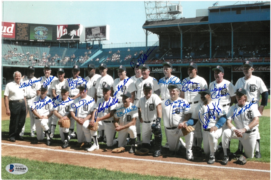 1968 Detroit Tigers World Series Champs 25 Year Reunion (1993) 12 x 8 Signed by 16