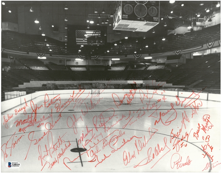 Olympia 11x14 Signed by 27 Red Wings Greats