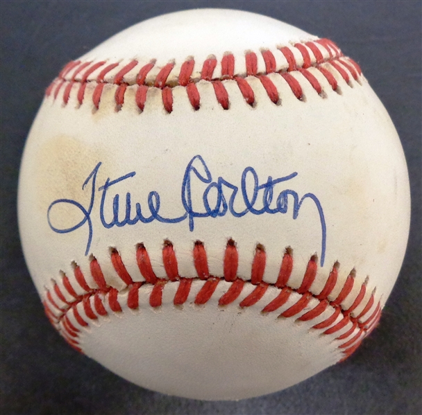 Steve Carlton Autographed Baseball