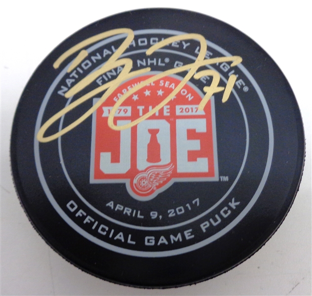 Dylan Larkin Autographed Final Game at the Joe Game Puck (Dated)