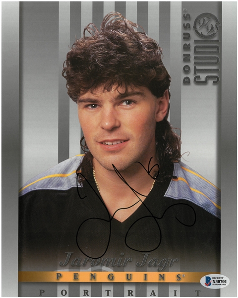 Jaromir Jagr Autographed 8x10 Studio