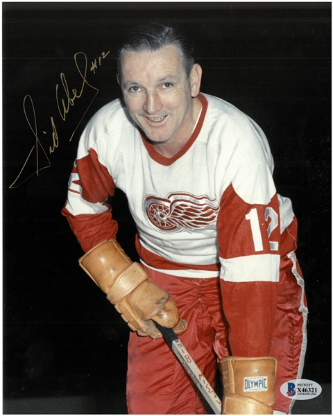 Sid Abel Autographed 8x10 Photo