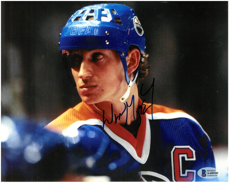 Wayne Gretzky Autographed 8x10 Photo 